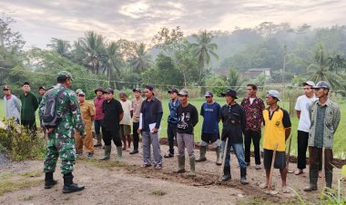 BAKTI TNI TA. 2025: PENGASPALAN JALAN DI DESA BOYONGSARI