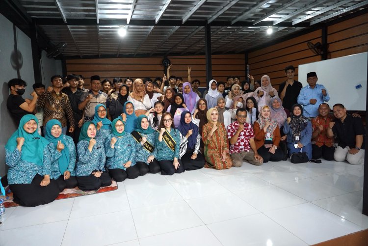 Semangati Siswa PKBM, Yantie Rachim: Pendidikan Hak Semua Anak Bangsa