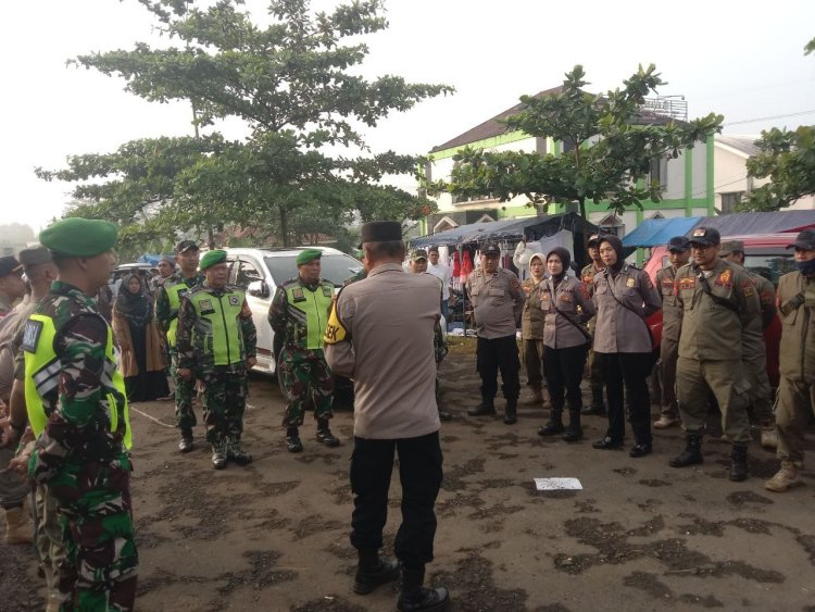 Babinsa Koramil 2205/Kalapanunggal Hadiri Apel Pengamanan Pemberangkatan Haji Kabupaten Sukabumi
