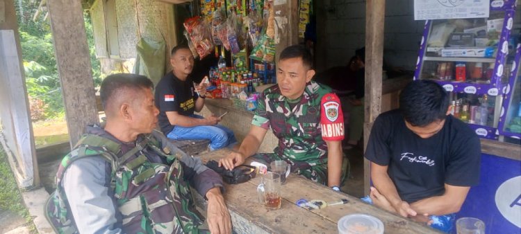 Karya Bakti Babinsa Desa Margalaksana Bersama Warga Bangun TPT di Kampung Cibodas