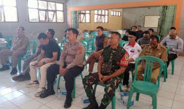 Babinsa Koramil 2205/Kalapanunggal Sosialisasikan Sistem Penerimaan Siswa Baru di SMAN 1 Kabandungan