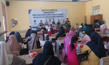 Babinsa Koramil 2204/Cikidang Gelar Pembekalan Pembinaan Karakter di SMAN 1 Cikidang