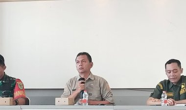 Rapat Forkopimcam Cikakak Bahas Implementasi SE Gubernur tentang Gapura Panca Waluya