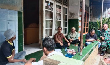 Babinsa Koramil 2207/Jampangtengah Laksanakan Komsos di Desa Cimerang
