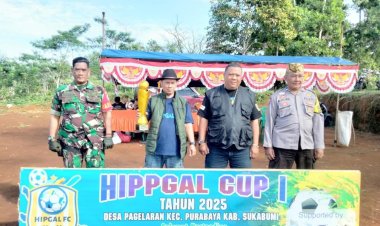 Babinsa Koramil 2207/Jampangtengah Laksanakan Pengamanan Pertandingan Sepak Bola di Desa Pagelaran