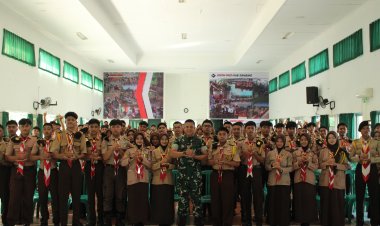Tingkatkan Kualitas Kepemimpinan, Dandim Kab. Sukabumi Berikan Pengarahan kepada Adik-Adik Pramuka