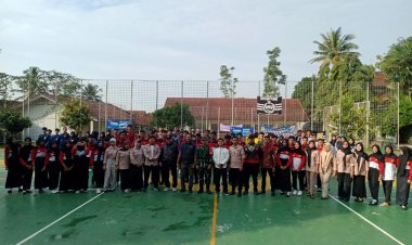 BABINSA KORAMIL 2206/PARAKANSALAK HADIRI UPACARA PEMBUKAAN SELEKSI PASKIBRA KECAMATAN PARAKANSALAK TAHUN 2025