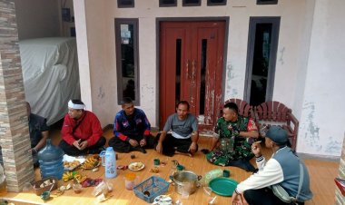 Babinsa Koramil 2205/Kalapanunggal Jalin Silaturahmi dengan Tokoh Masyarakat
