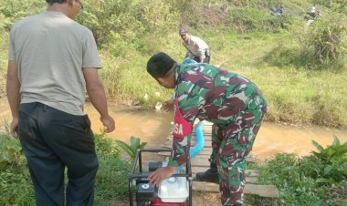 Babinsa Koramil 2202/Palabuhanratu Dampingi Pengecekan Pompa Brigade Kodim di Desa Cihaur