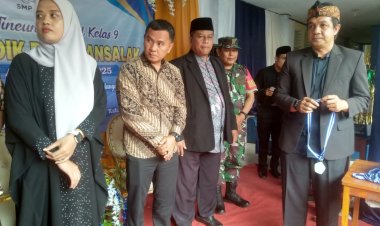 Danramil 2206/Parakansalak Hadiri Acara Pelepasan Siswa Kelas 9 SMP Yasidik