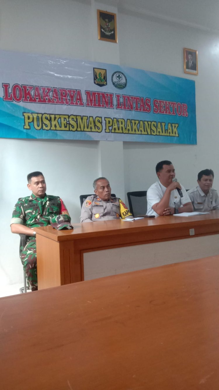 Sertu Herwan Hadiri Lokakarya Mini Tingkat Sektor Puskesmas Parakansalak