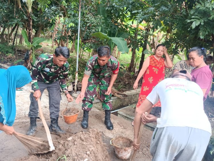 Karya Bakti Danposramil Cikakak Koramil 2201/Cisolok Bersama Warga Cimaja