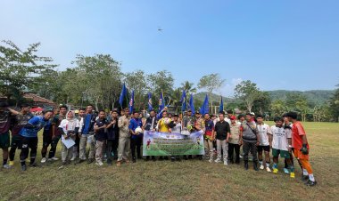 Danposramil 01/Cikakak Hadiri Pembukaan Turnamen Sepak Bola Kepala Desa Cup di Tenjo Laut