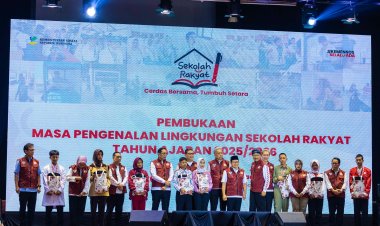 Dedie Rachim Dampingi Menko PM Buka MPLS Sekolah Rakyat