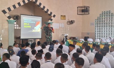 Danramil 2214/Surade Berikan Materi Pencegahan Bahaya Narkoba di SMAN 1 Ciracap Perkuat Bela Negara dan Ketahanan Nasional