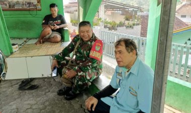 Babinsa Desa Cibodas Tingkatkan Kedekatan dengan Warga Melalui Komsos