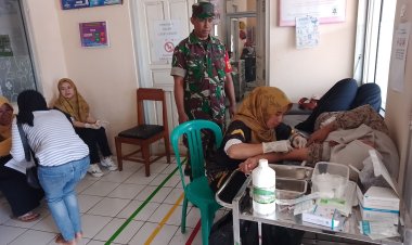 Pendampingan Kegiatan KB Kesehatan oleh Babinsa Koramil 2209/Lengkong