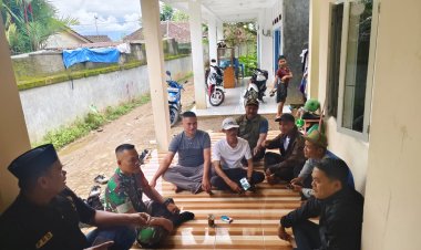 Babinsa Koramil 2206/Parakansalak Sosialisasi Bersama Kelompok Tani di Desa Bojonglongok