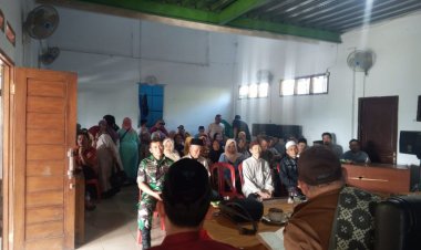 Babinsa Koramil 2208/Nyalindung Hadiri Pengajian Rutin di Desa Neglasari