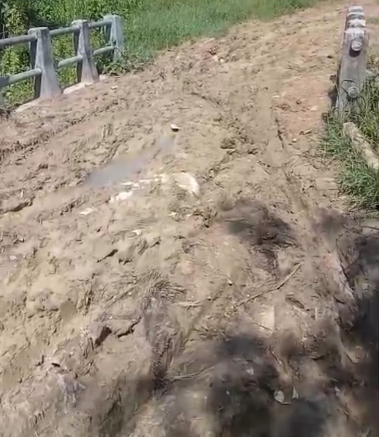 Warga Kampung Citengah, Berharap Besar Perbaikan Jalan Rusak