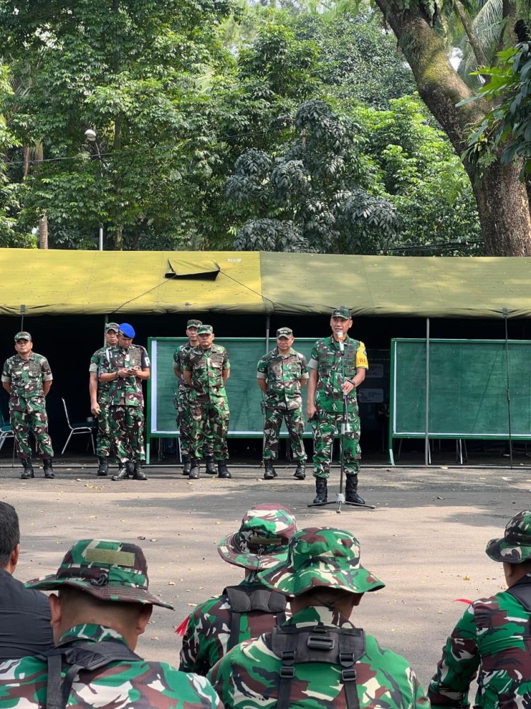 DANREM 061/SK BRIGJEN TNI FAISOL IZUDDIN KARIMI RESMI MENUTUP LATIHAN DALAM SATUAN PENGAMANAN VVIP DI STADION PAJAJARAN, KOTA BOGOR