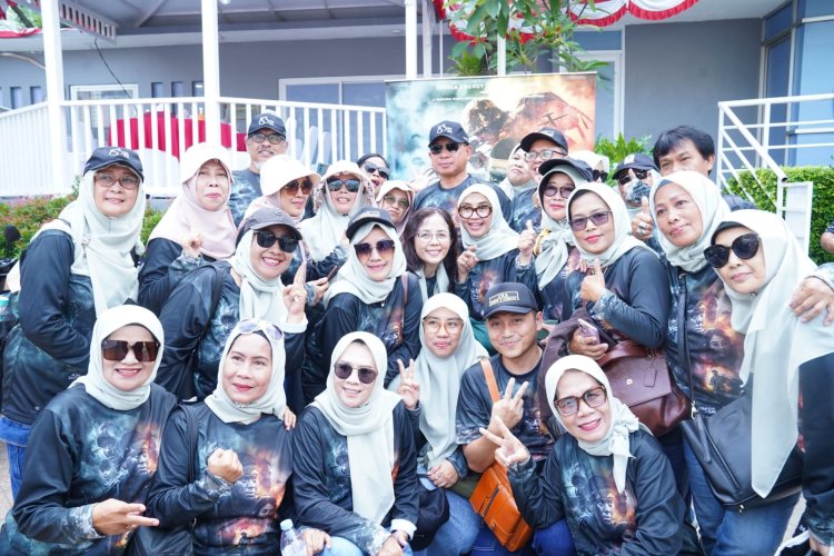 Panglima TNI dan Ratusan Sahabat Lama Berbagi di CFD dan Nobar Film Believe