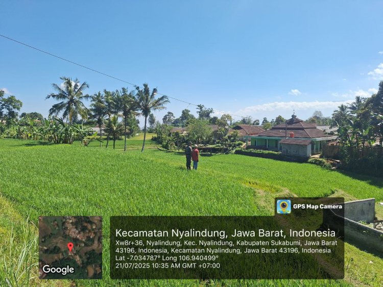 Babinsa Koramil 2208/Nyalindung Dampingi Kelompok Tani Harapan Mekar dalam Mendukung Ketahanan Pangan