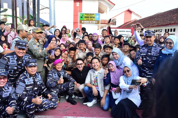 Menjaga Senyum Masa Depan, TNI AL Peringati Hari Anak Nasional TA. 2025 Melalui Bakti Kesehatan Di Cianjur