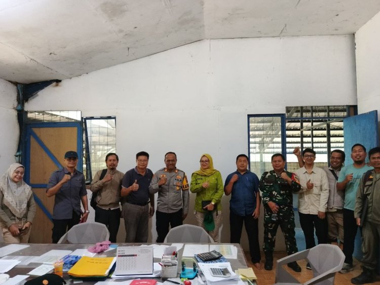 BABINSA KORAMIL 2207/JAMPANGTENGAH HADIRI VERIFIKASI PERIZINAN PETERNAKAN DI WILAYAH PURABAYA