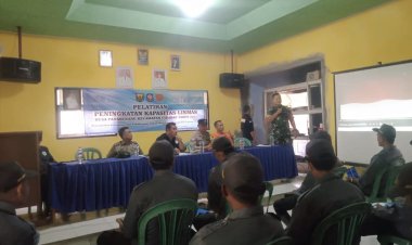 Babinsa Koramil 2211/Sagaranten Hadiri Pelatihan Kapasitas Linmas di Desa Padasenang