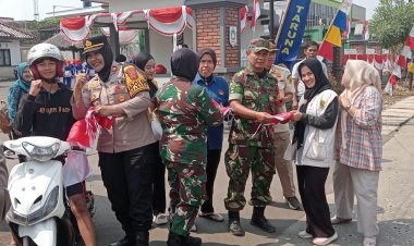 Jelang HUT RI ke-80, Kodim 0621/Kab. Bogor dan Forkopimda Bagikan Bendera Merah Putih di Jl. Tegar Beriman Cibinong