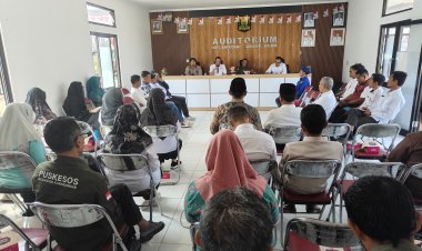 Danramil 2205/Kalapanunggal Hadiri Rakor Bersama Forkopimcam