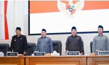 Dewan Perwakilan Rakyat Daerah Kabupaten Sukabumi  Ke-33 Tahun Sidang 2025