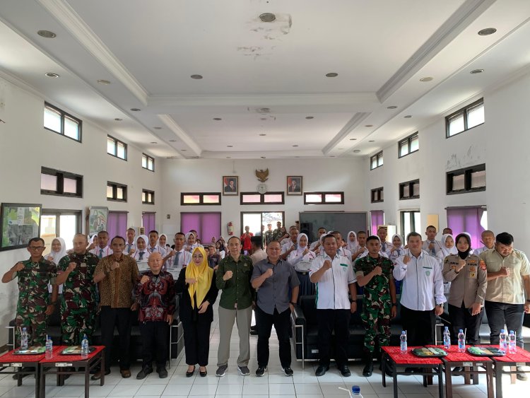 Danramil 2201/Cisolok Hadiri Pelantikan dan Diklat Calon Paskibraka Kabupaten Sukabumi Tahun 2025
