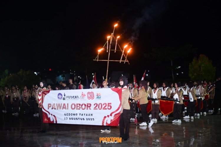 Pawai Obor Pesawaran Kobarkan Semangat Nasionalisme dan Kehangatan di Tengah Masyarakat
