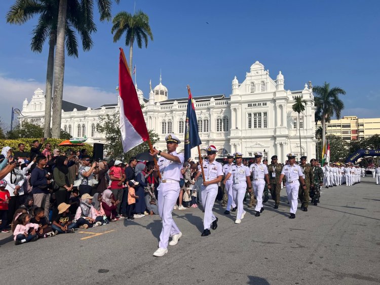 TNI AL Ikuti Asean Navies City Parade & Cultural Performance 3rd Asean Multilateral Naval Exercise 2025