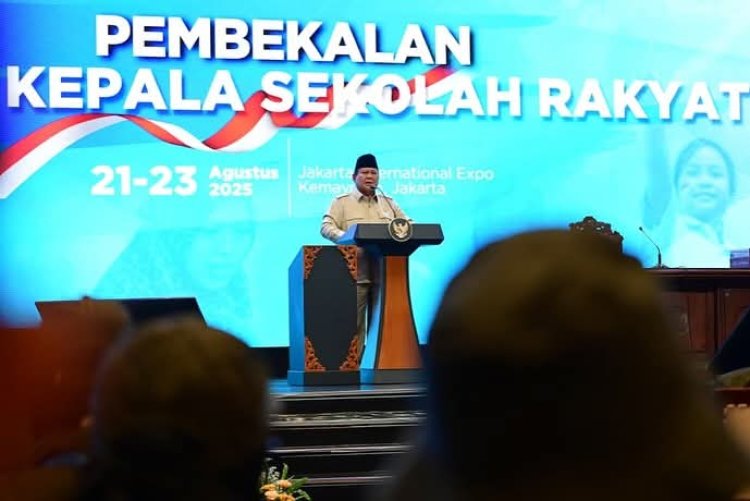 Presiden Prabowo Subianto Berikan Pengarahan kepada Guru dan Kepala Sekolah Rakyat