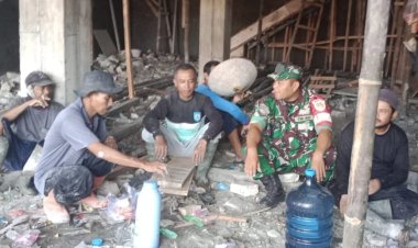 Babinsa Koramil 2212/Tegalbuleud Laksanakan Komsos bersama Tomas