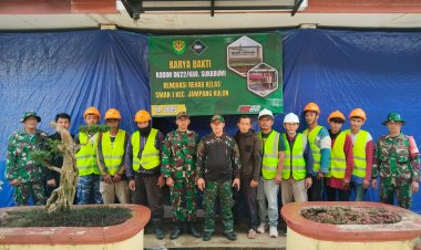 DANDIM 0622/KAB. SUKABUMI TINJAU KARYA BAKTI DI SMA NEGERI 1 JAMPANGKULON