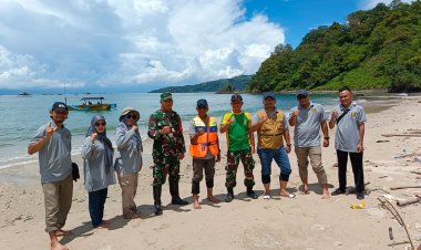 Babinsa Koramil 2215/Ciemas Laksanakan Pengamanan Di Lokasi Wisata