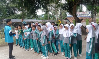 SDN 1 Sampora Gelar Rutinitas Olahraga Demi Semangat dan Kesehatan Siswa