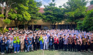 Germas di SMAN 4, Jenal Mutaqin Motivasi Calon Generasi Emas