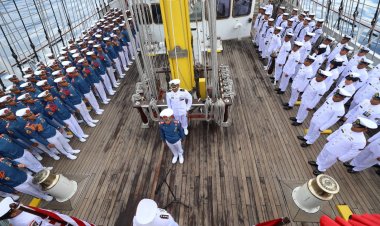 Satgas KJK 2025 Peringati Hari Jadi Ke-80 TNI AL Di Perairan Laut Natuna