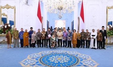 Presiden Prabowo Terima Tokoh Gerakan Nurani Bangsa di Istana Merdeka