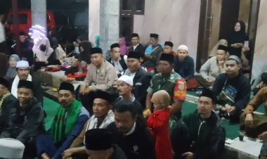 Babinsa 2209/Lengkong Hadiri Tablig Akbar Peringatan Maulid Nabi Muhammad SAW
