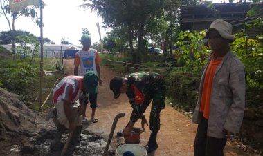 Babinsa Koramil 2209/Lengkong Laksanakan Karya Bakti