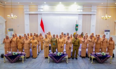 Pengukuhan DWP se-Jawa Barat, Denny Mulyadi Dorong Peran Aktif Dukung Kinerja Pemda