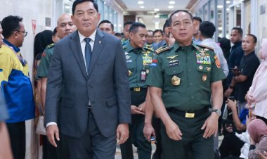 Panglima TNI dan Menhan RI Hadiri Raker dengan Komisi I DPR RI Bahas Penyesuaian Anggaran 2026