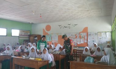 Babinsa Koramil 2205/Kalapanunggal Dampingi Pendistribusian MBG