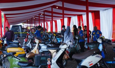 320 Kendaraan Legendaris Meriahkan Pesta Rakyat HUT ke-80 TNI di Monas